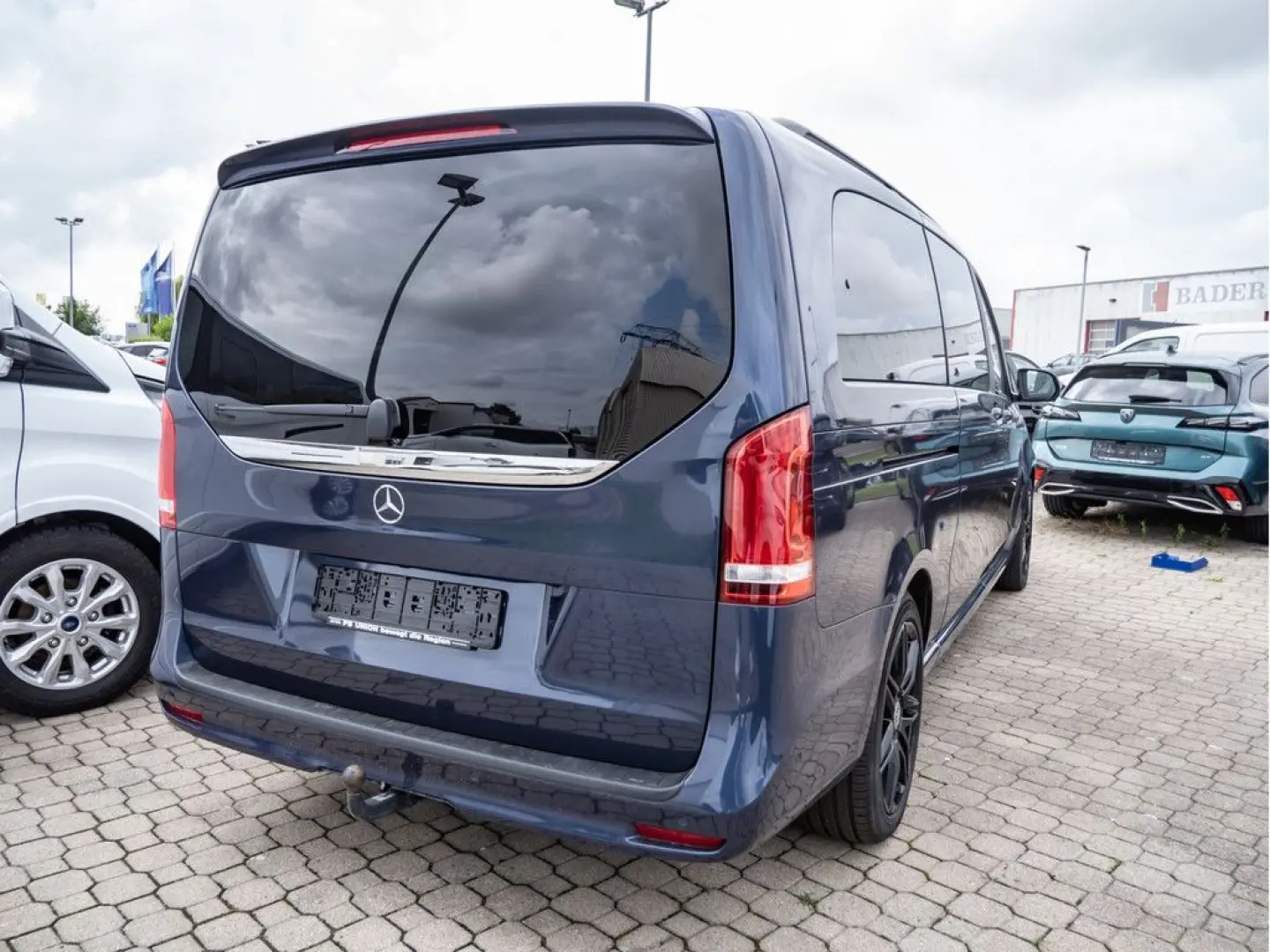 V 300d Avantgarde Edition 4MA x-lang LED 360°