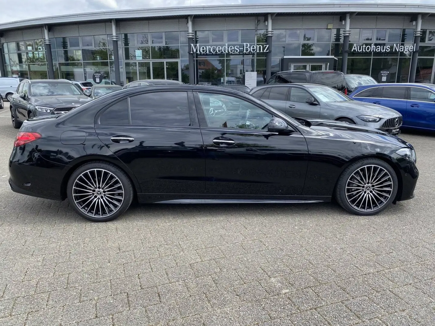 C 300 d AMG Line Premium Distr. Night Lenkradh.