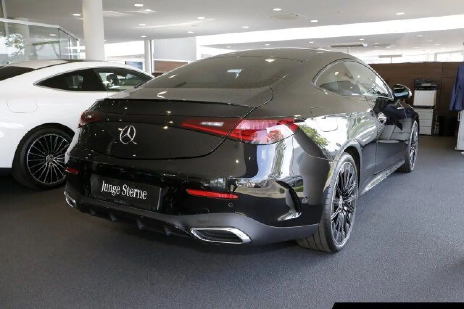 CLE 200 Coupé AMG Night/Pano/Kamera/Leder beige