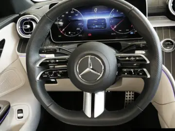 CLE 200 Coupé AMG Night/Pano/Kamera/Leder beige