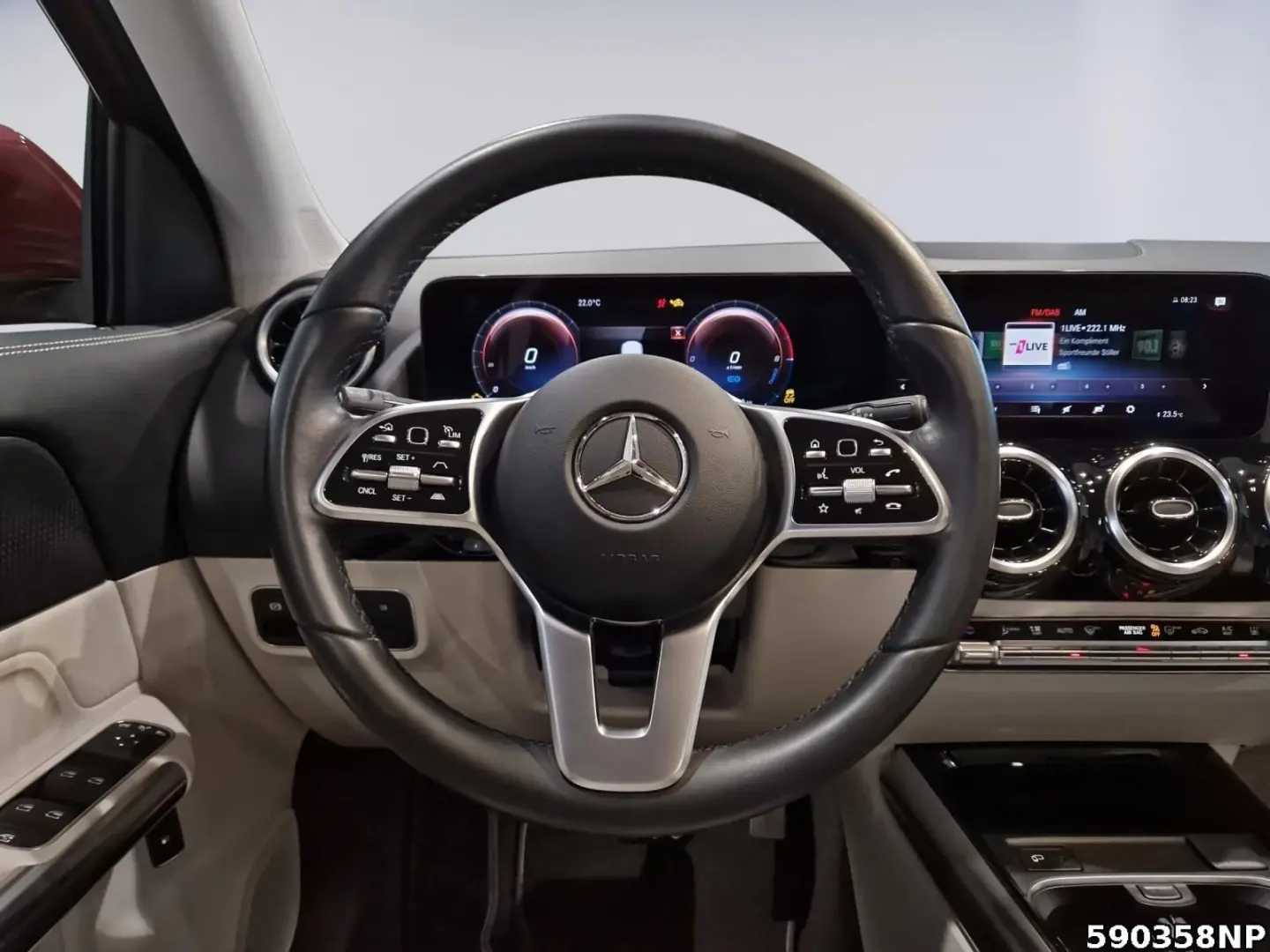GLA 250 e Progressive Distronic LED Kamera