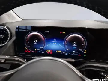 GLA 250 e Progressive Distronic LED Kamera