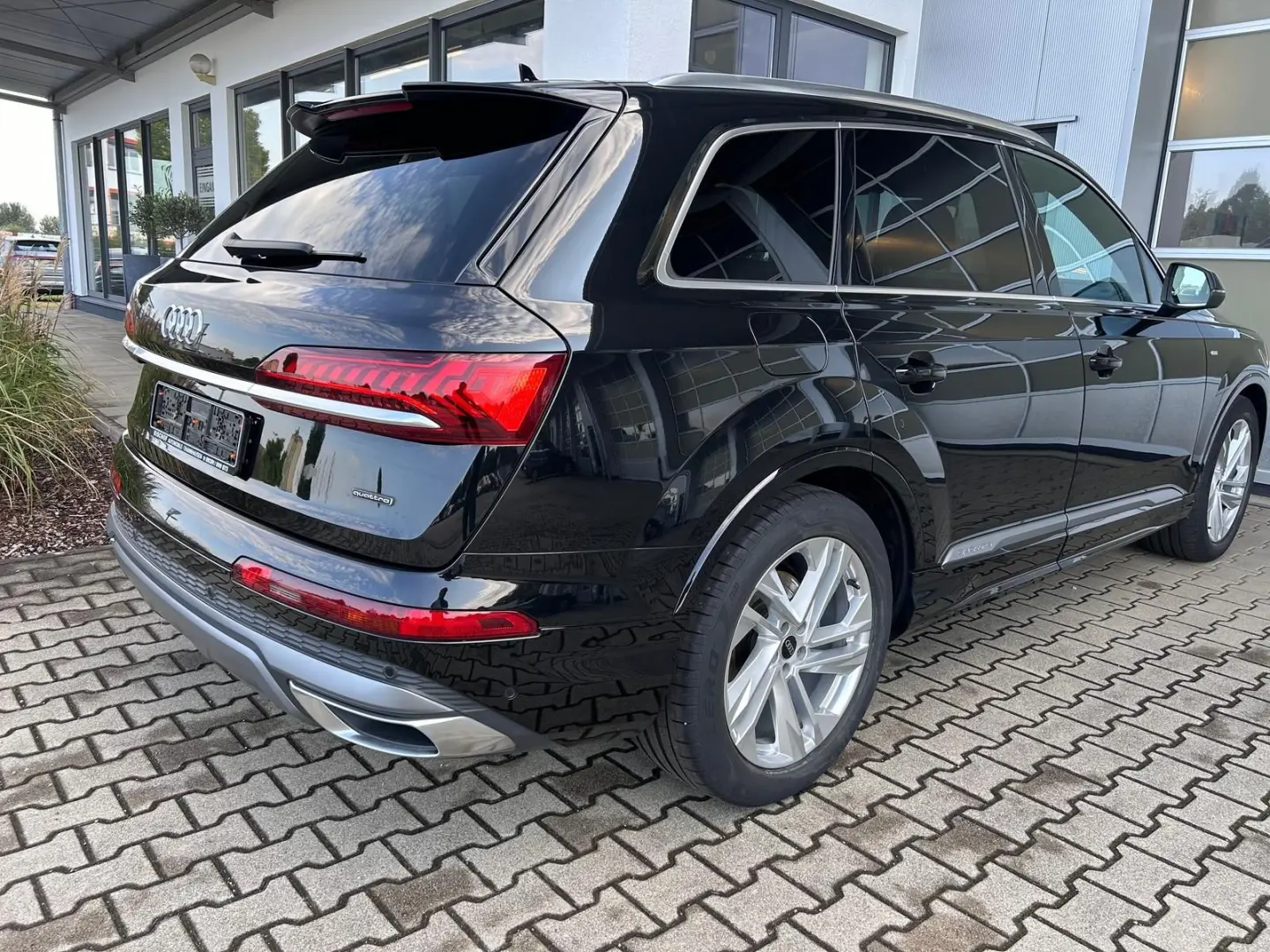 Audi Q7 50 TDI quattro S line AHK B&O Matrix