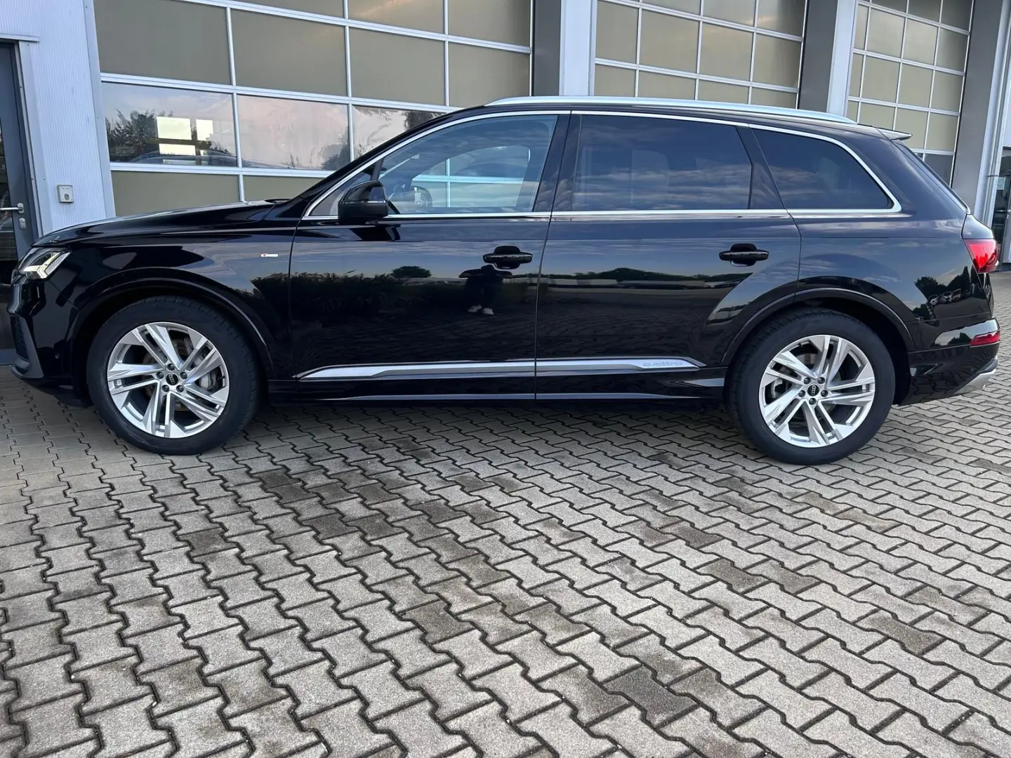 Audi Q7 50 TDI quattro S line AHK B&O Matrix
