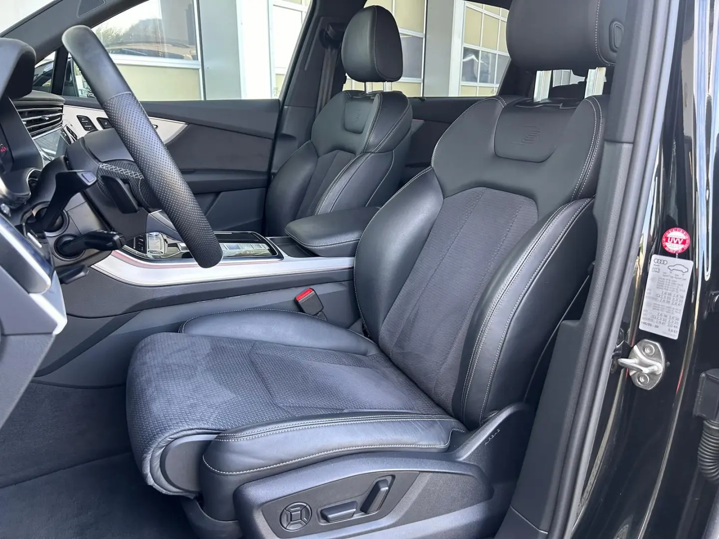 Audi Q7 50 TDI quattro S line AHK B&O Matrix