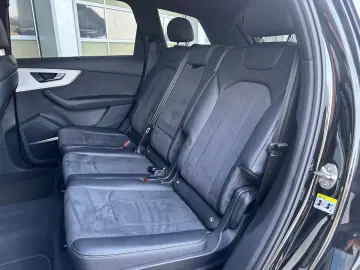 Audi Q7 50 TDI quattro S line AHK B&O Matrix
