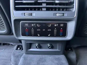 Audi Q7 50 TDI quattro S line AHK B&O Matrix