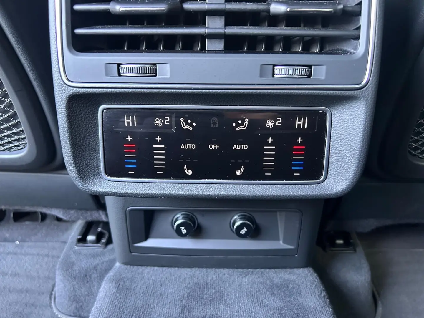 Audi Q7 50 TDI quattro S line AHK B&O Matrix