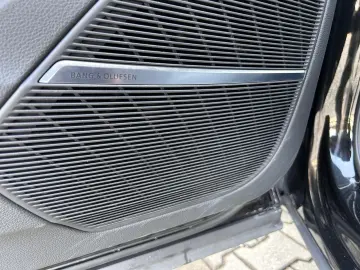 Audi Q7 50 TDI quattro S line AHK B&O Matrix