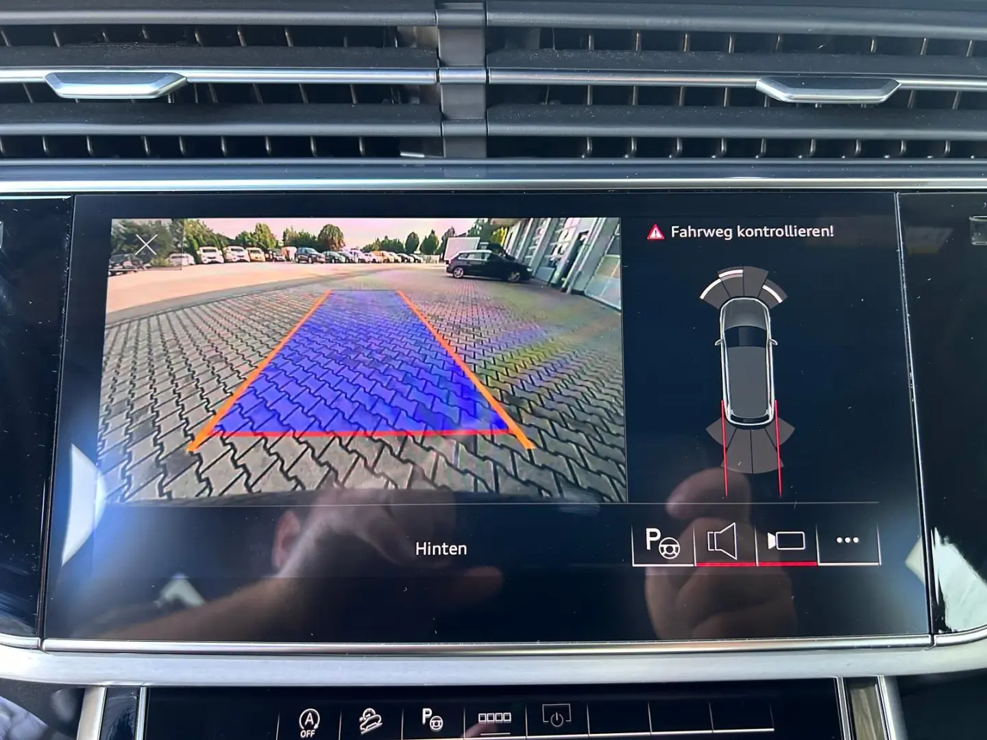 Audi Q7 50 TDI quattro S line AHK B&O Matrix