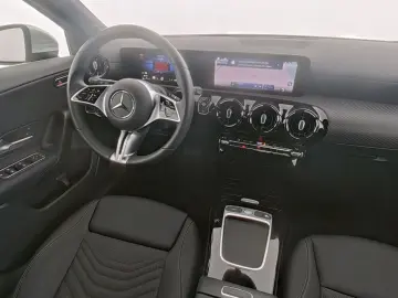 A 200 Kamera|LED|Tempomat|Navigation|SHZ|PDC