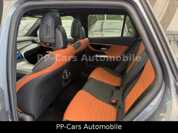 GLC 200 4M AMG Advan+*PANO*AHK*STHZG*LEDER*FAP+
