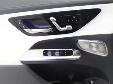 GLC 300 de 4M AMG Line 2x Prem+Pano+WiPa+19''+HU