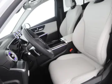 GLC 300 de 4M AMG Line 2x Prem+Pano+WiPa+19''+HU