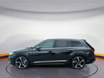 Q7 50 TDI S-line qu.AHK 21-Alu LUFT Head-UP