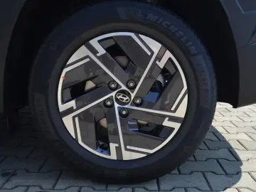 HYUNDAI TUCSON 1.6T-GDi 252CP Hybrid Plug-in 4WD 6AT Style
