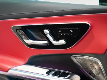 CLE 220 d Coupé AMG Line Distronic Pano Burmeste