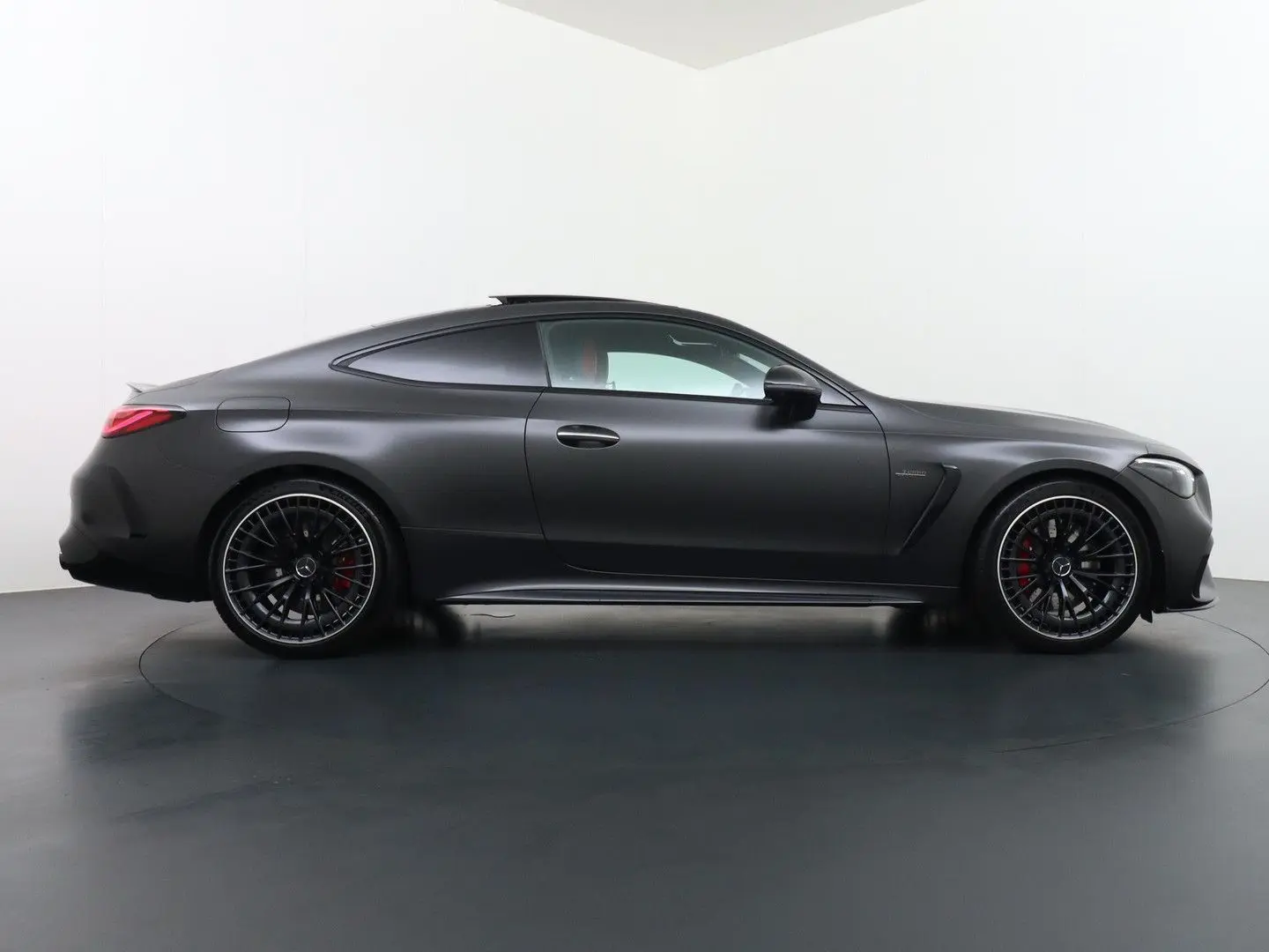 CLE 53 AMG Coupé 4MATIC+ panorama dach Premium P