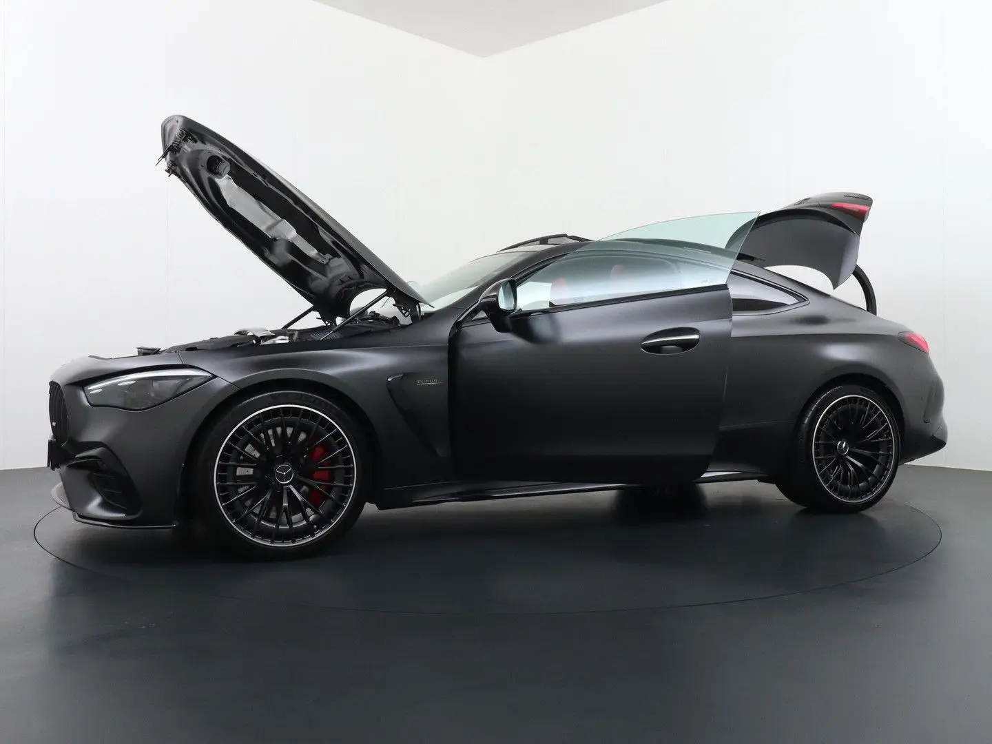 CLE 53 AMG Coupé 4MATIC+ panorama dach Premium P