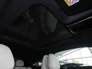 CLE 220 d Coupé AMG PANO+BURMESTER+360°+20 ZOLL