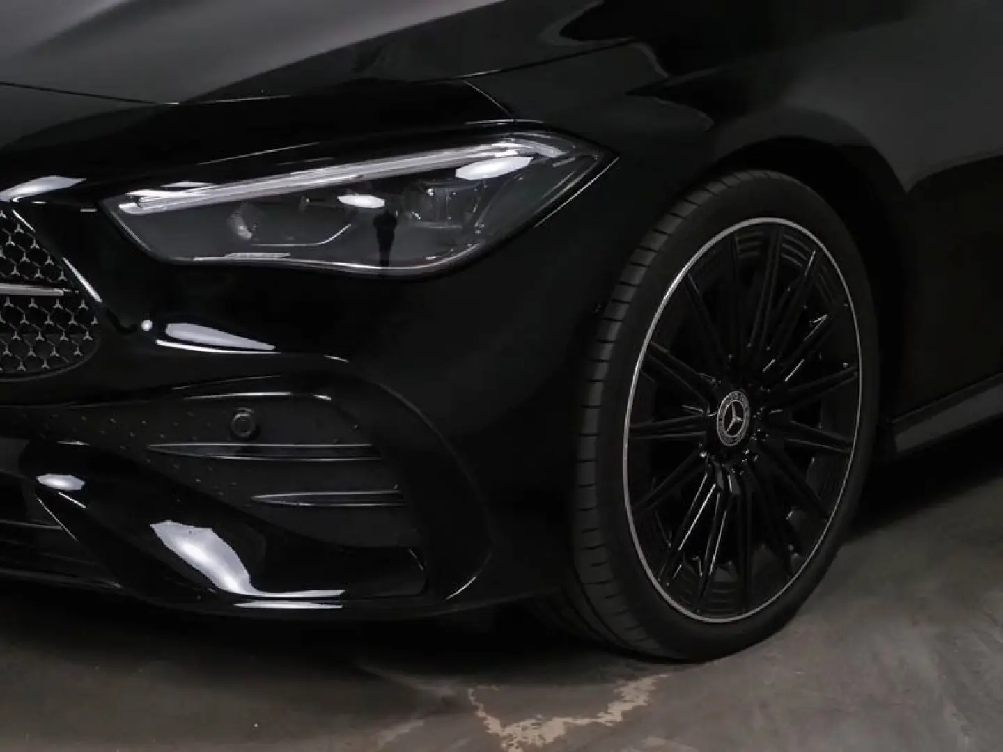 CLE 220 d Cabrio AMG+MBUX+AIRSCARF+Kamera+20''