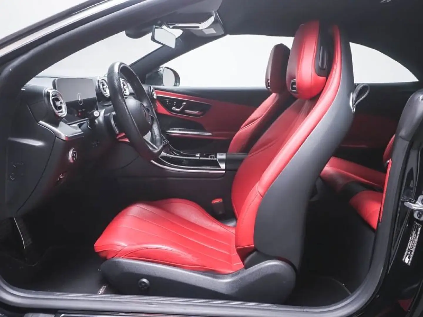 CLE 220 d Cabrio AMG+MBUX+AIRSCARF+Kamera+20''