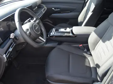 HYUNDAI TUCSON 1.6T-GDi 252CP Hybrid Plug-in 4WD 6AT Style