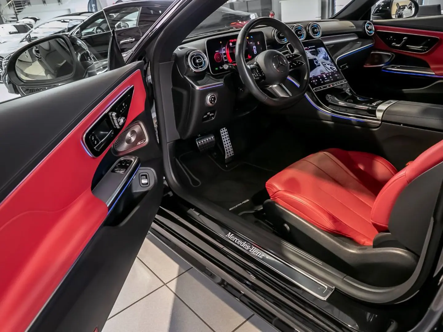 CLE 220 d AMG NIGHT PANORAMA BURMESTER 3D 360°