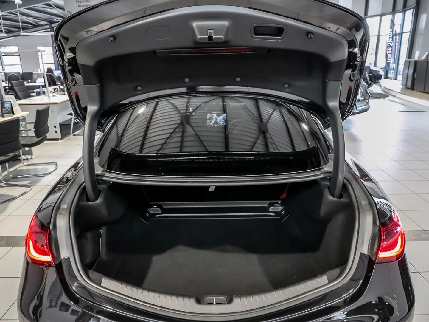 CLE 220 d AMG NIGHT PANORAMA BURMESTER 3D 360°