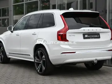 XC90 T8 AWD Re Ultimate Bright °B&W°FOUR-C°VOLL!
