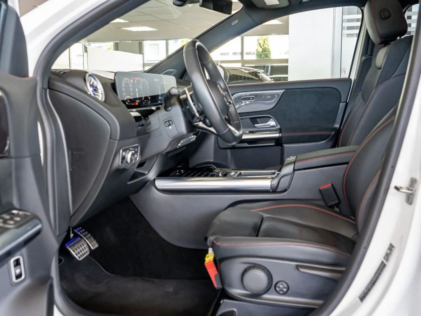 GLA 35 AMG 4M Premium LED Pano Navi SHD Kamera K
