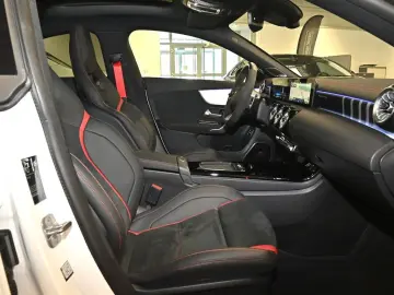 CLA 45 AMG S 4M+ Coupé Aero Performance Premium+