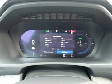 XC90 Plus Bright T8 AWD HUD/B&W/FOUR-C/AHK/360