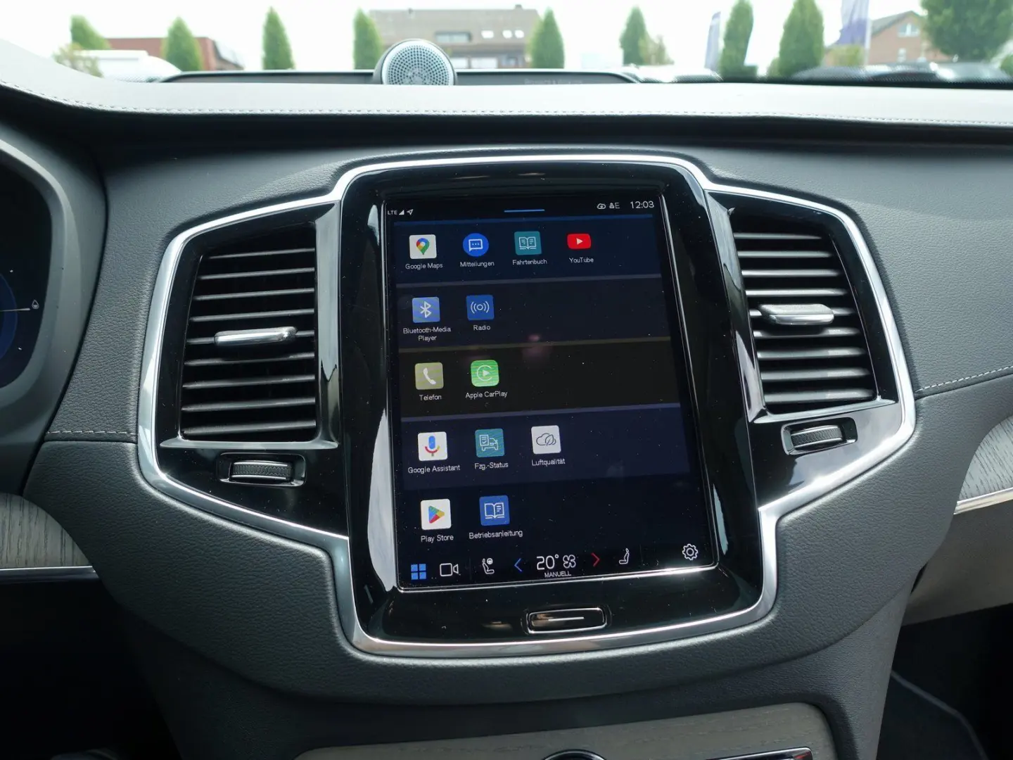 XC90 Plus Bright T8 AWD HUD/B&W/FOUR-C/AHK/360
