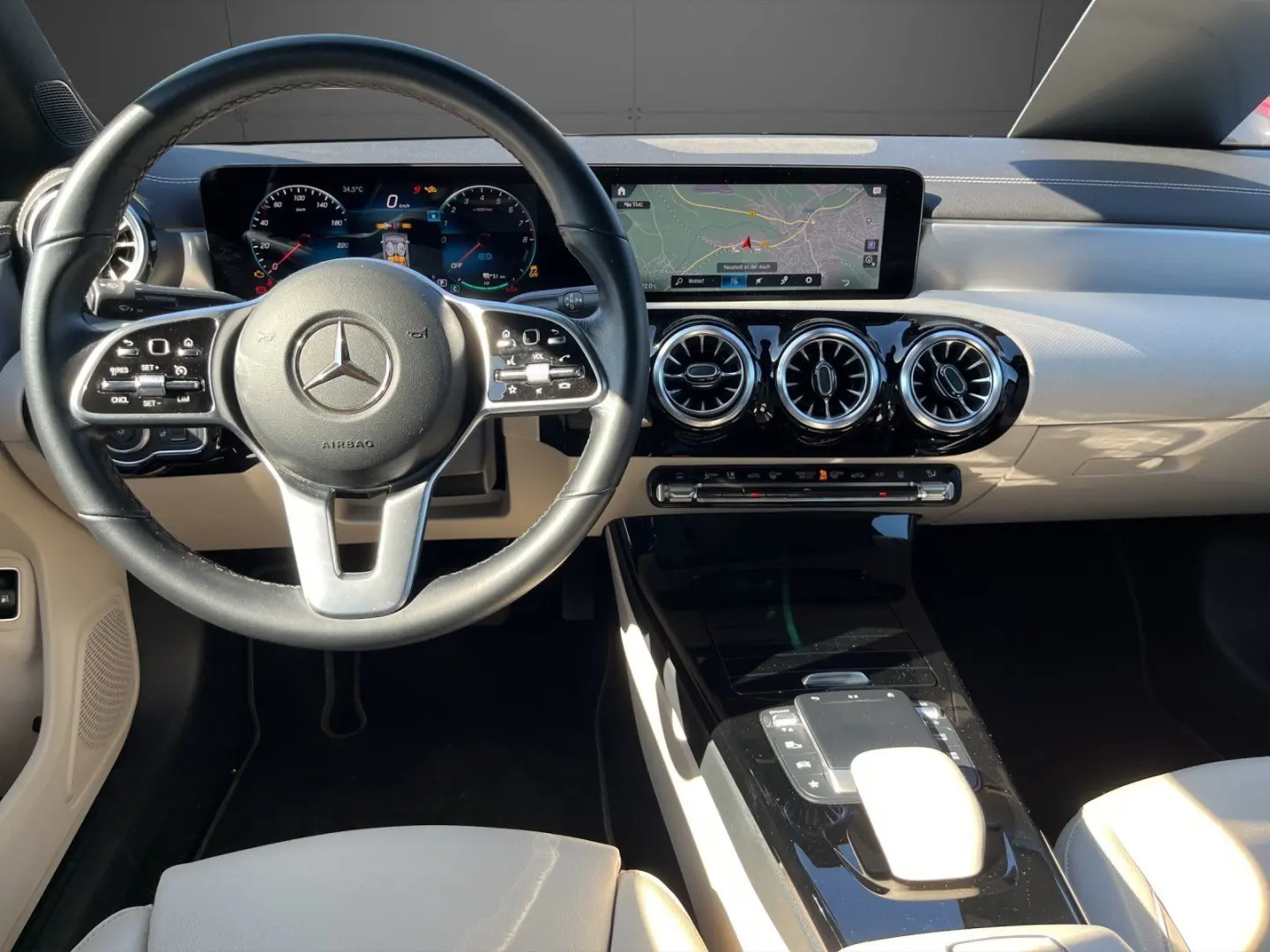CLA 250 e PROGRESSIVE+NIGHT+MBEAM+KAM+AMBI+KEYLE