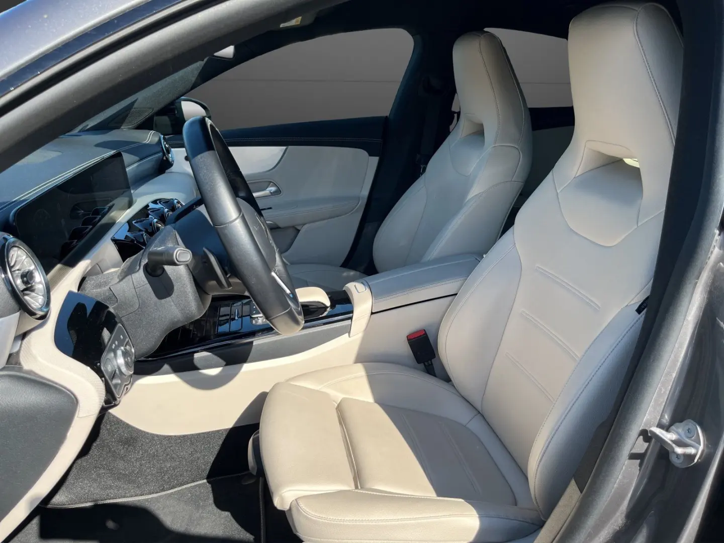 CLA 250 e PROGRESSIVE+NIGHT+MBEAM+KAM+AMBI+KEYLE