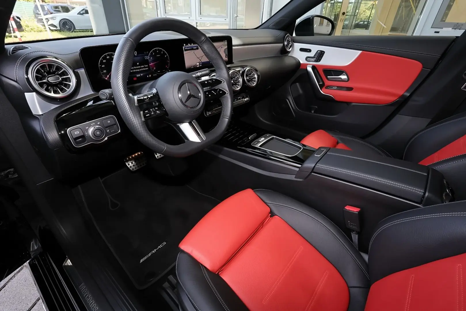 CLA 220 4M Coupé AMG PANORAMA+DISTRONIC+MEMORY