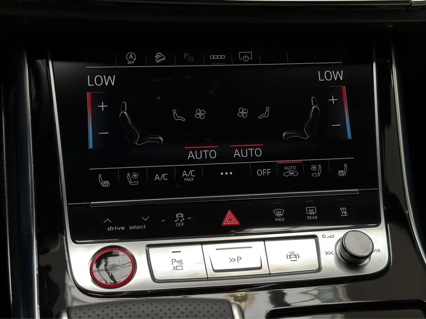 RSQ8 TFSI Q UPE164 LM23 SPORTSITZE+ PANO ST.HEIZ