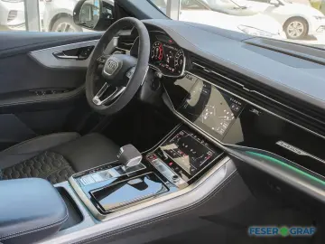 RSQ8 AHK B&O Keramik Matrix Pano 305 km/h
