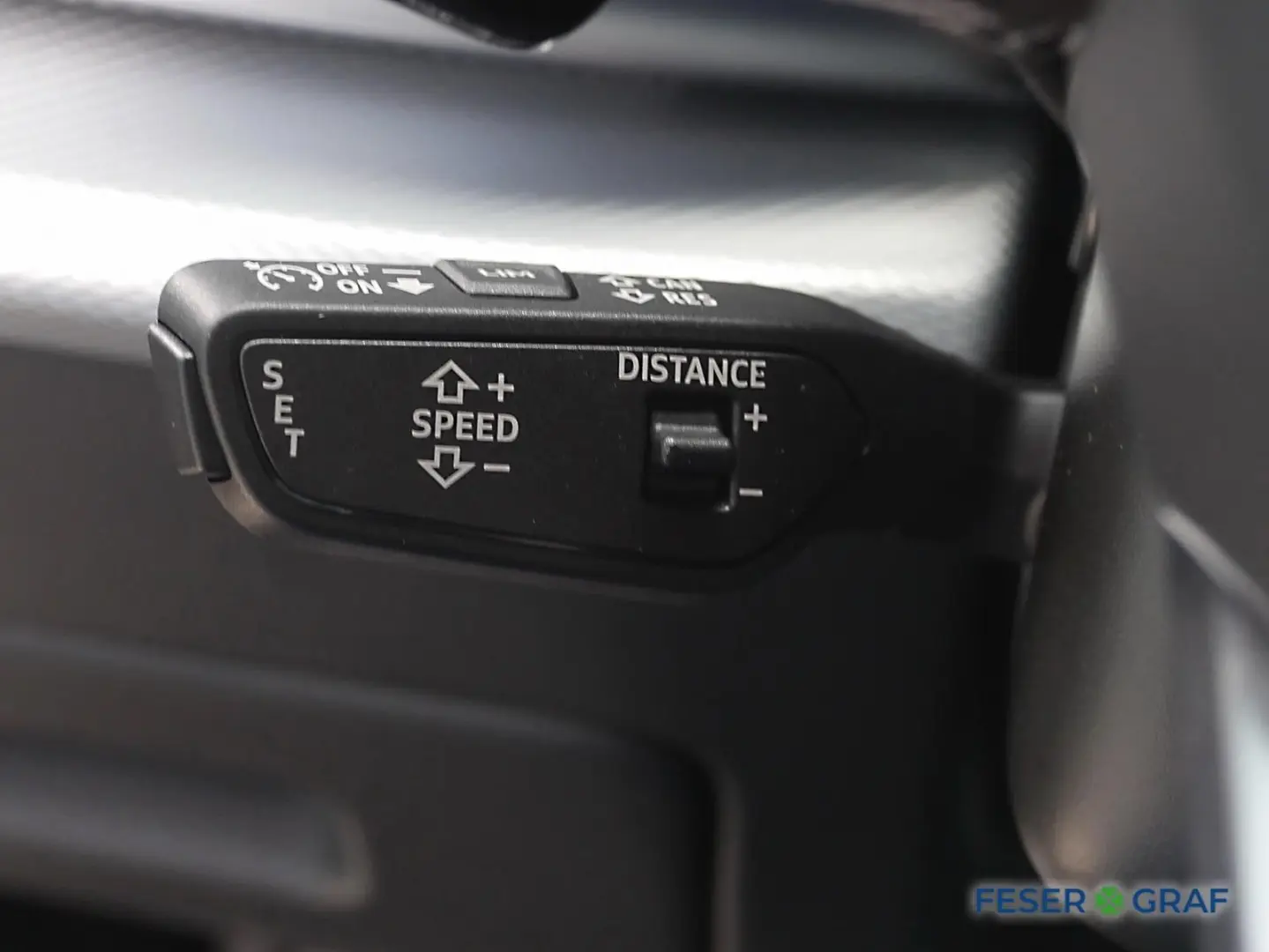 RSQ8 AHK B&O Keramik Matrix Pano 305 km/h
