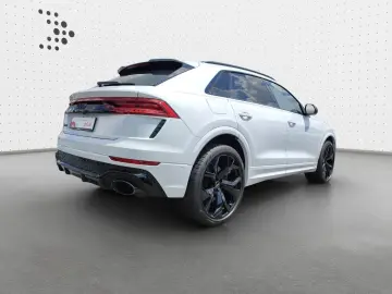 RS Q8 4.0 TFSI quattro*Navi*Matrix*HUD*B&O*AHK*P