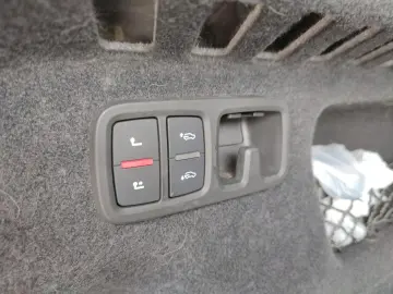 RS Q8 4.0 TFSI quattro*Navi*Matrix*HUD*B&O*AHK*P