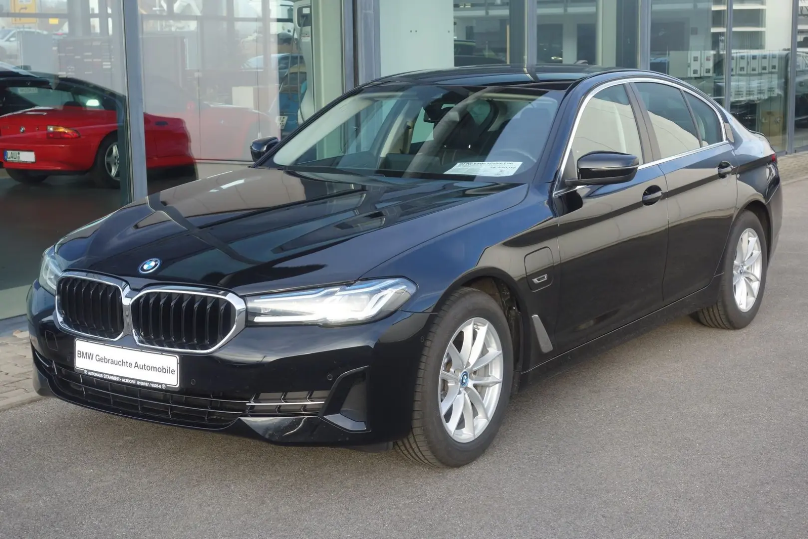 530e xDrive Lim Leder,HeadUp,Navi-Prof.,Laserlic