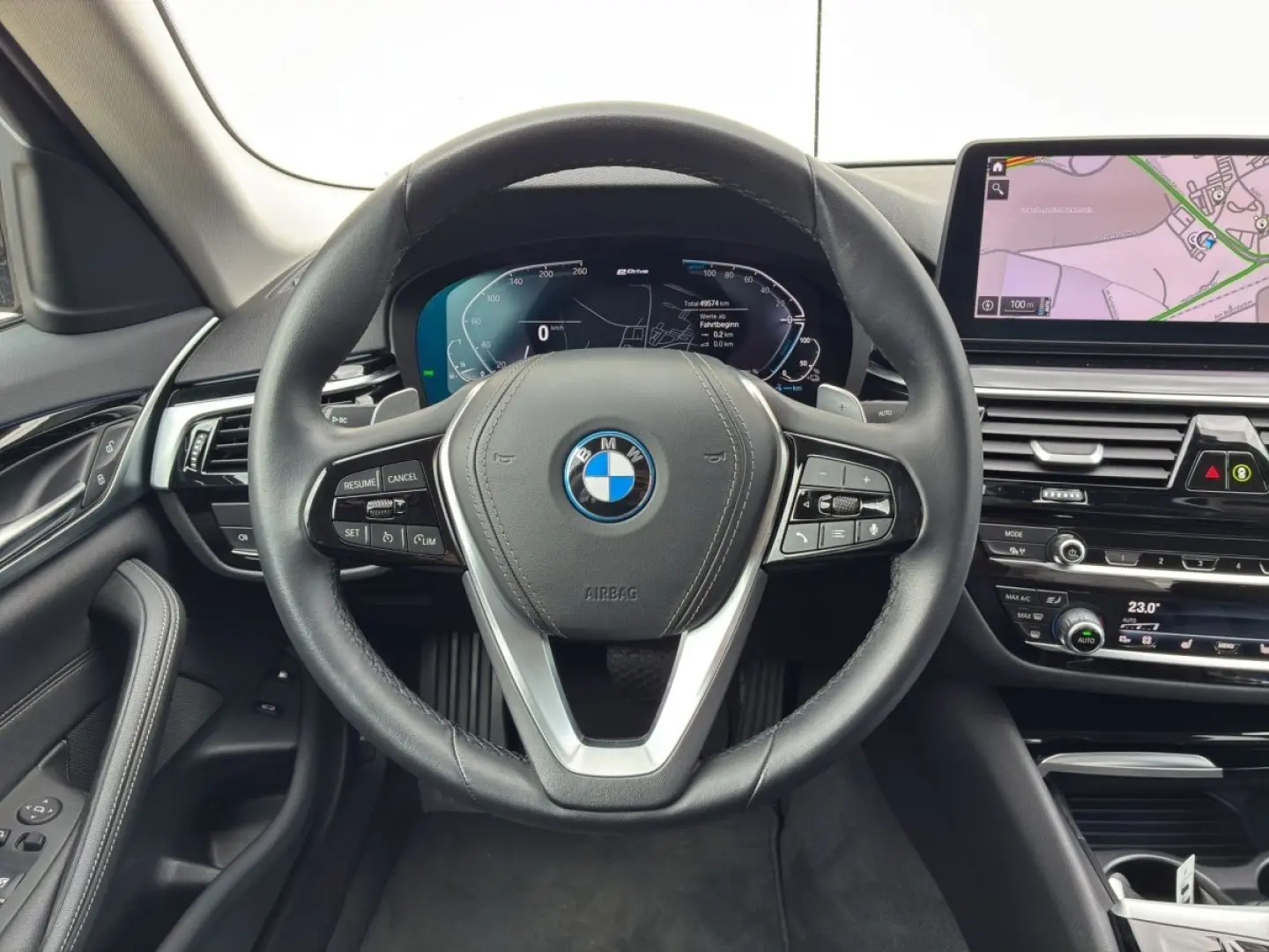530e Limousine LED+SHZ+LiveCockpit+DrivingAss