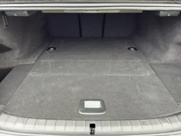 530e Limousine LED+SHZ+LiveCockpit+DrivingAss