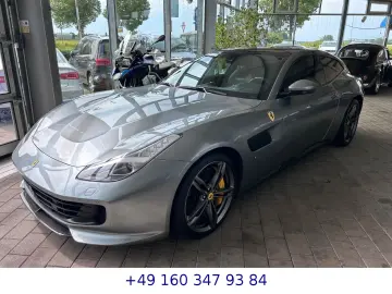 Ferrari GTC4Lusso Panorama