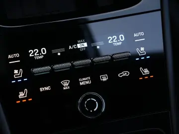 Cayenne E-Hybrid Coupé SPORTDESIGN-PDISPLAY-VOLL