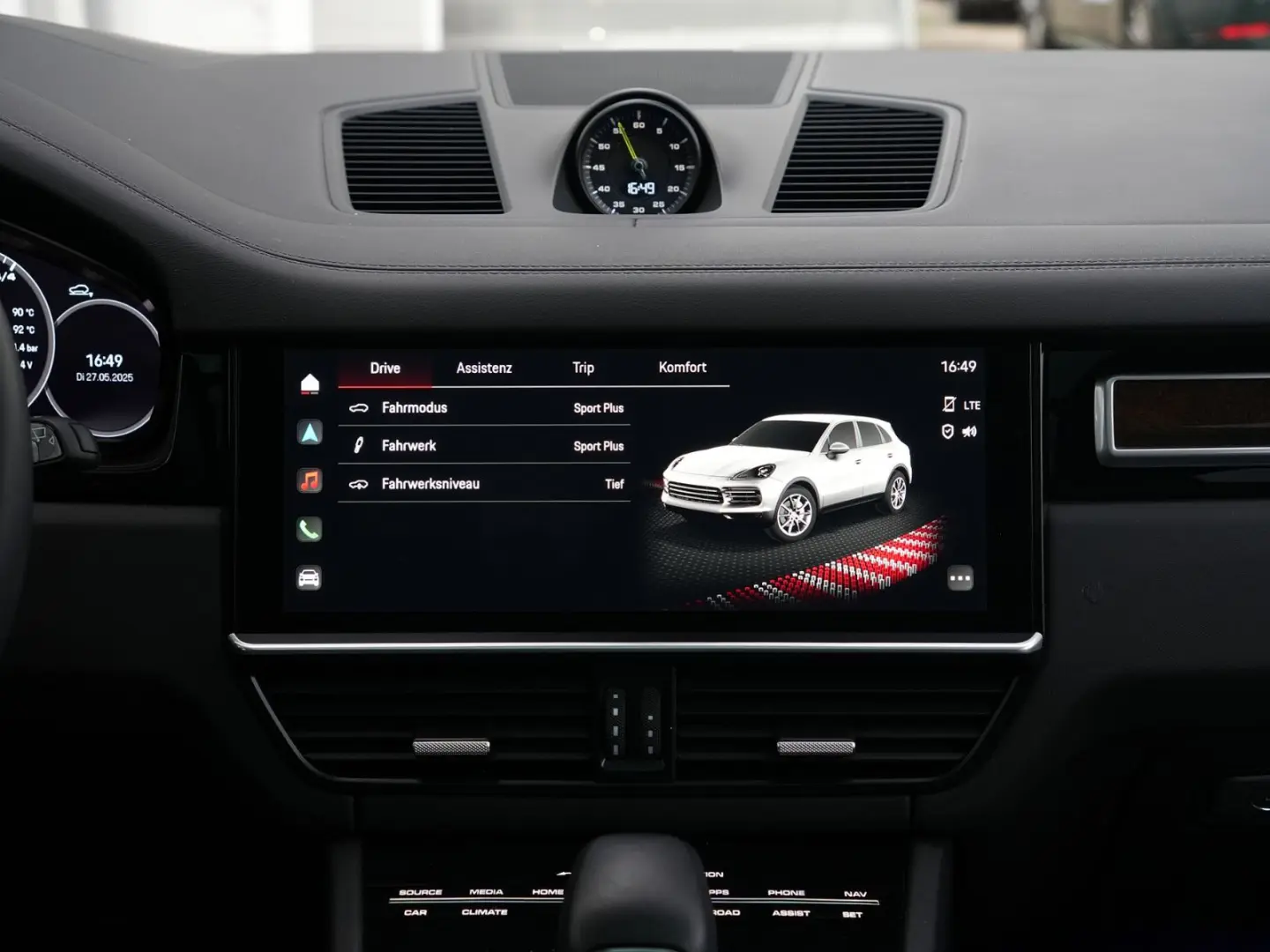 E-Hybrid SPORTDESIGN-HINTERACHSL.-PDCC-HUD-VOLL