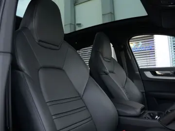 Cayenne S E-Hybrid Coupé SPORTDESIGN-PDCC-VOLL!!