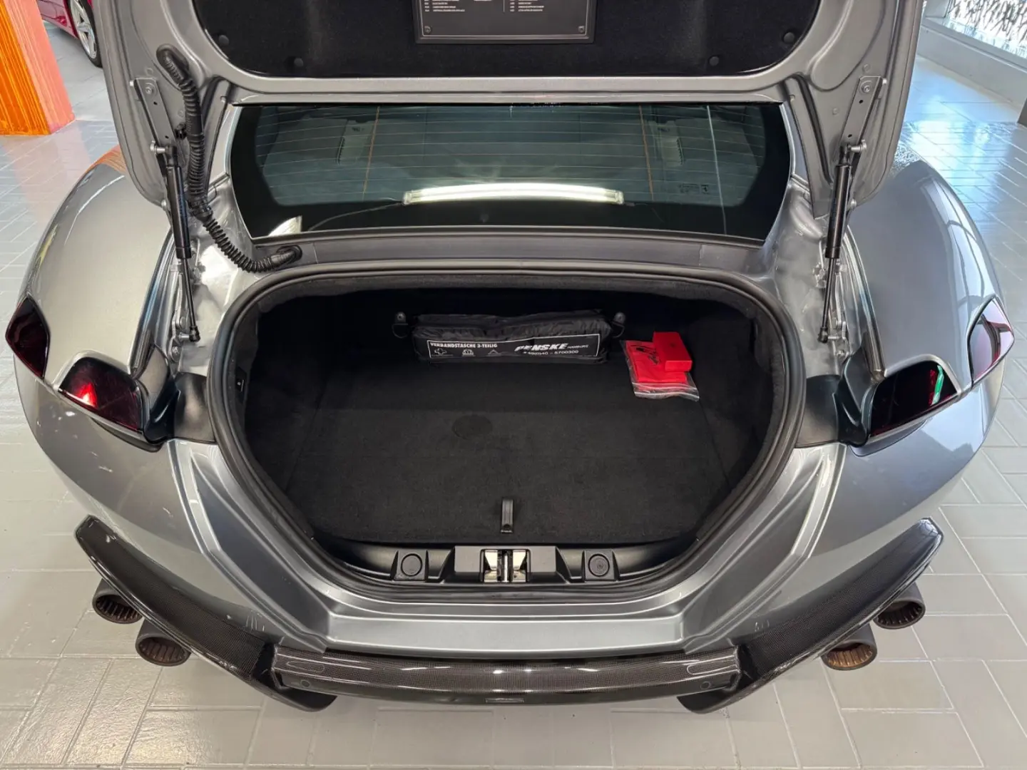 Roma 3.9 V8 DCT MATRIX LED~CARBON~ADAS~360~HiFi